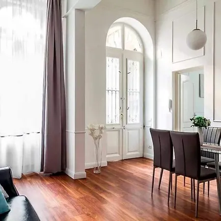 Goldsmith Apartament *